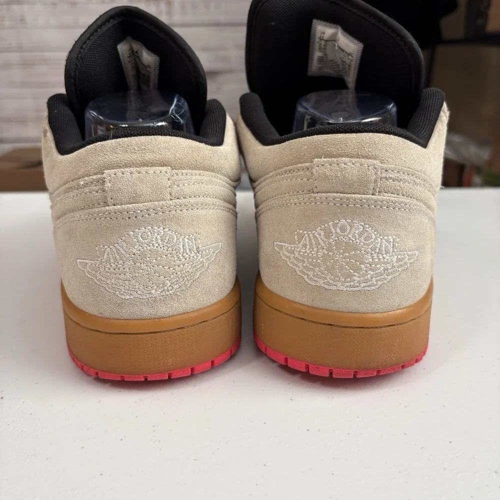 Nike Air Jordan 1 Low White Gum Hyper Pink Men's Size 11 Suede - No Laces